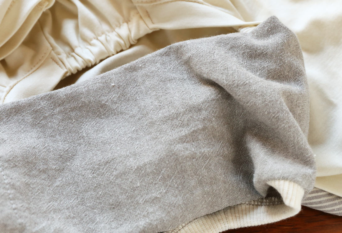 Menasa-canvas (solid)